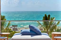 1 Homes 1108 Luxury 1 Resort Suite with Ocean/Pool Balcony 5*