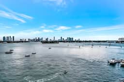 Penthouse Bay View Balcony Suite 2 bedroom/2 bath