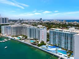 1100 West 1110 Bay View, Sunset Pool, 24H Gym Spa Free WiFi II