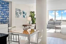 1100 West 1425 Modern City Studio with Ocean view