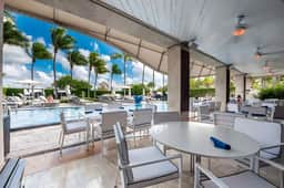 Bentley Hilton Luxury South of 5th Oceanfront Suite W/Balcony & Beach Access