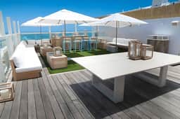 1 Homes 1006 Luxury 1 Resort Suite with Ocean/Pool Balcony view