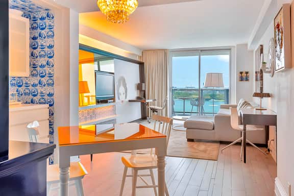 1100 West 1110 Bay View, Sunset Pool, 24H Gym Spa Free WiFi II