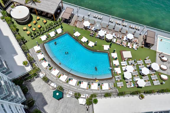 1100 West 1110 Bay View, Sunset Pool, 24H Gym Spa Free WiFi II